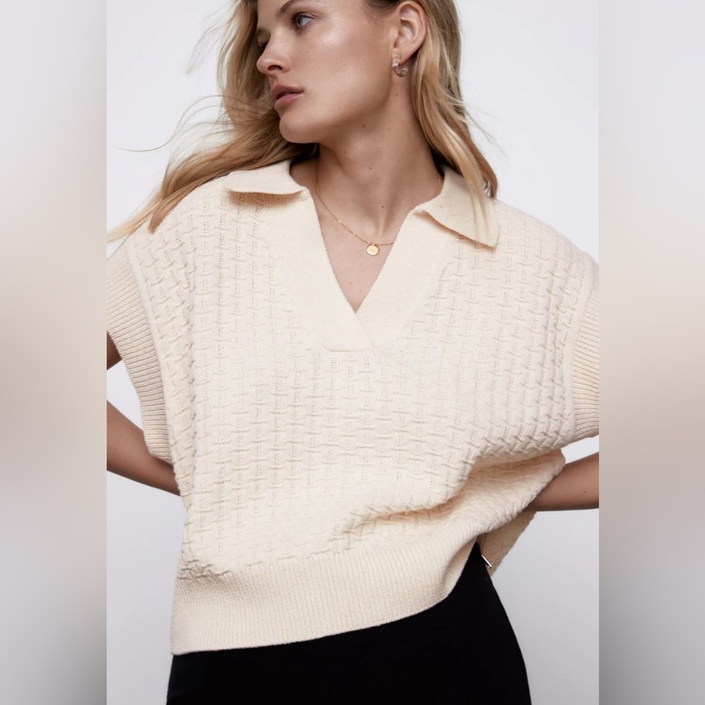Zara Knit Polo Collared Vest Ecru Small Boxy Fit - Picture 2 of 12